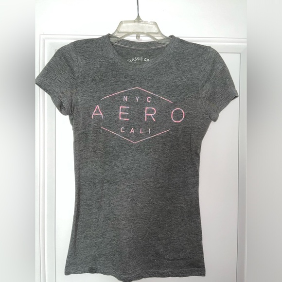 Aeropostale AERO NYC Cali Gray Women’s Classic Crew Tee Shirt Size Small - Picture 1 of 5